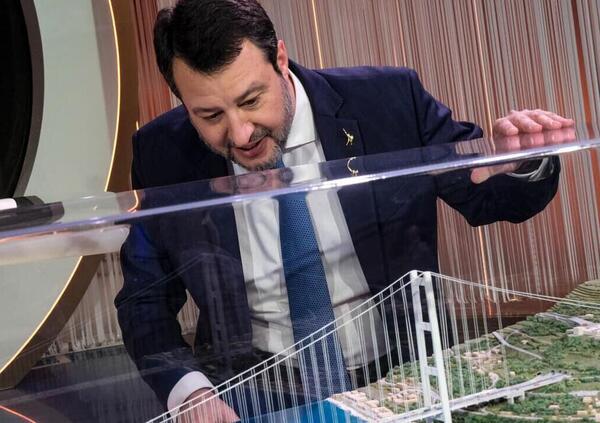 Ponte sullo Stretto, ma cosa c&rsquo;entrano Matteo Salvini e Dennis Verdini con la corruzione in Anas? L&rsquo;inchiesta di Report e le ombre sugli investimenti