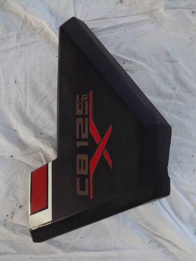 Fianchetto CB125X Honda