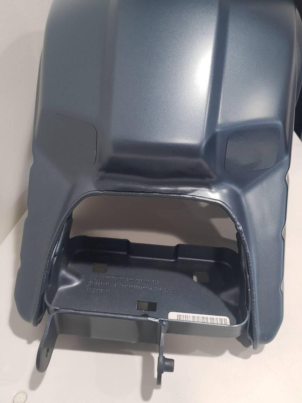 Serbatoio Bmw R-NineT Scrambler e Urban G/S Comple (4)