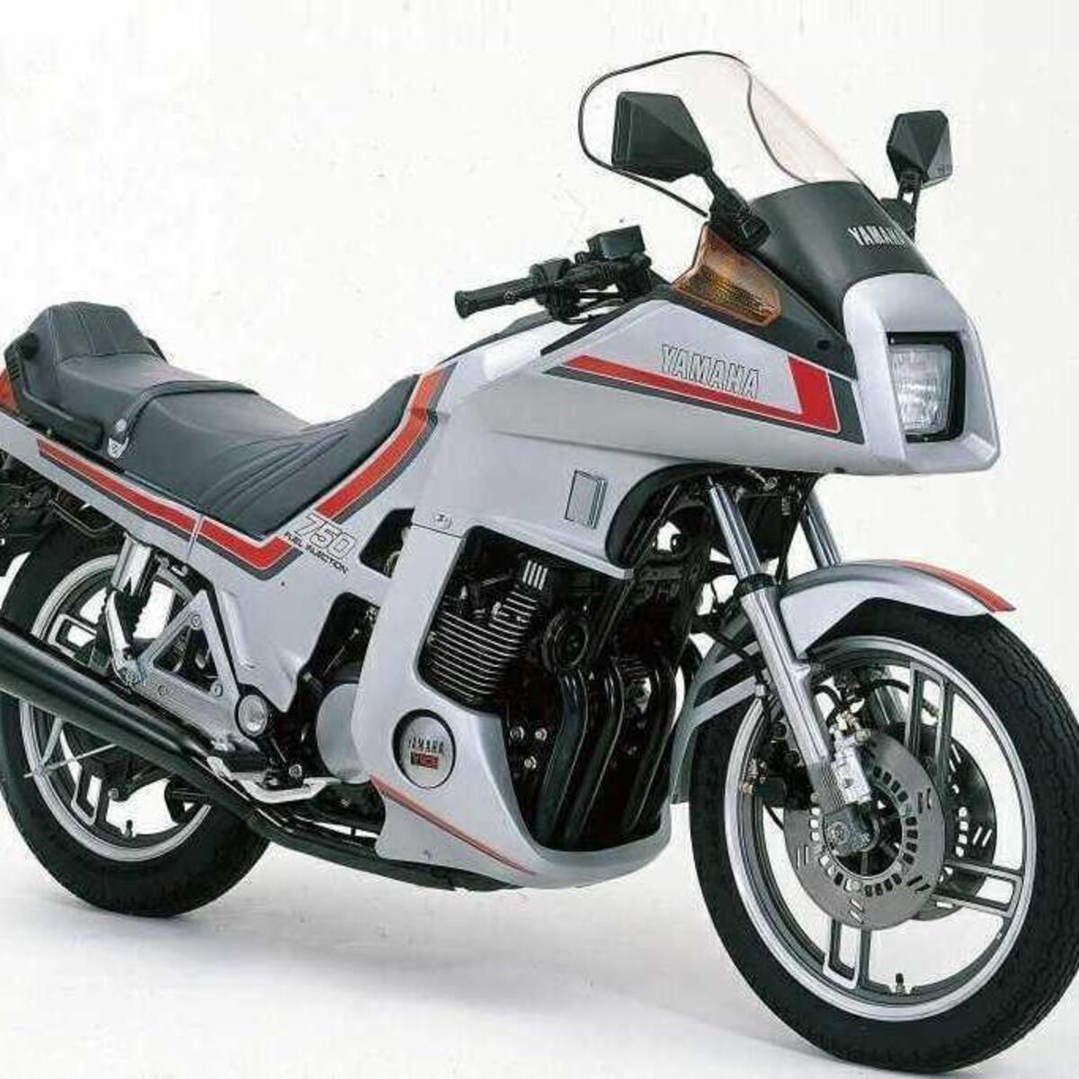 Yamaha XJ 750