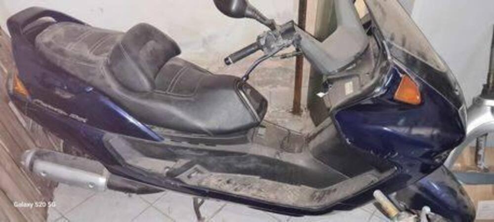 PEZZI DI RICAMBIO YAMAHA MAJESTY 250 DX BLU