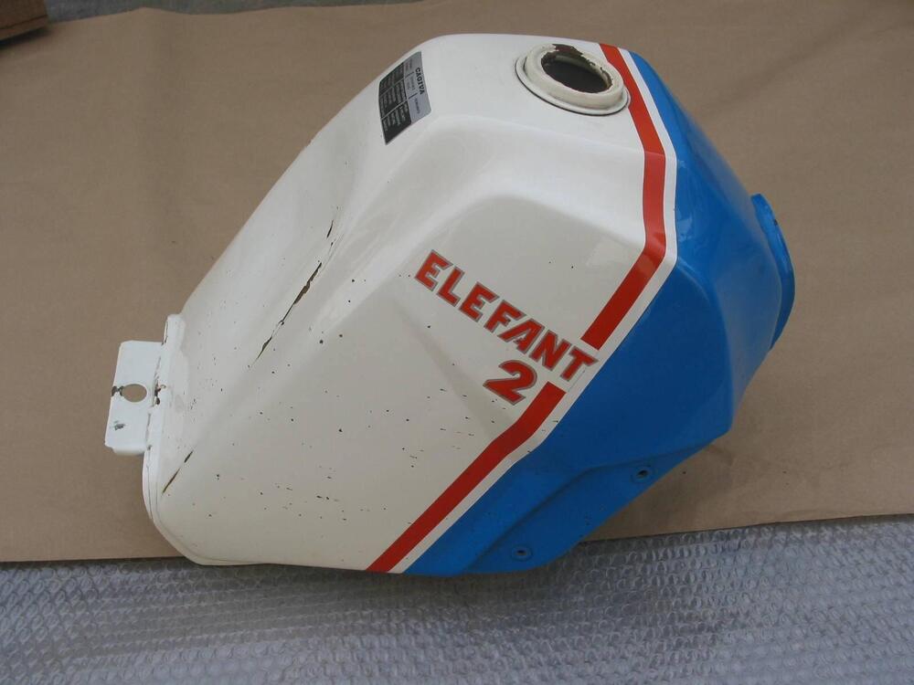 Serbatoio benzina cagiva 125 (2)