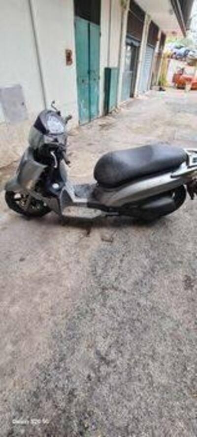 PEZZI DI RICAMBIO KYMCO PEOPLE S 300 I ANTRACITE