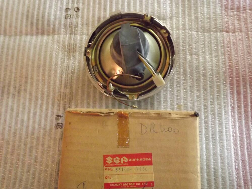 Gruppo ottico completo DR400 Suzuki (2)