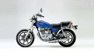 Yamaha XS 400