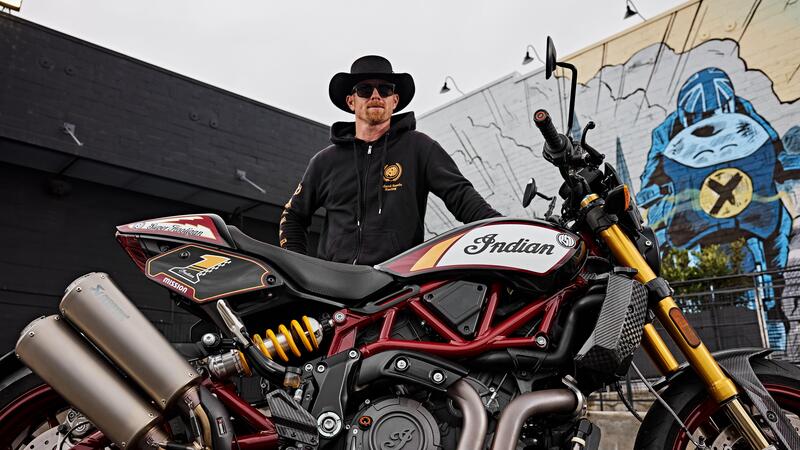 Indian e Roland Sands per una FTR &quot;Hooligan&quot; che cita il MotoAmerica