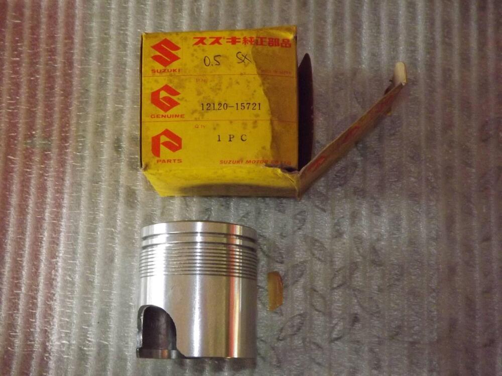 PISTONI SUZUKI DUE TEMPI (2)