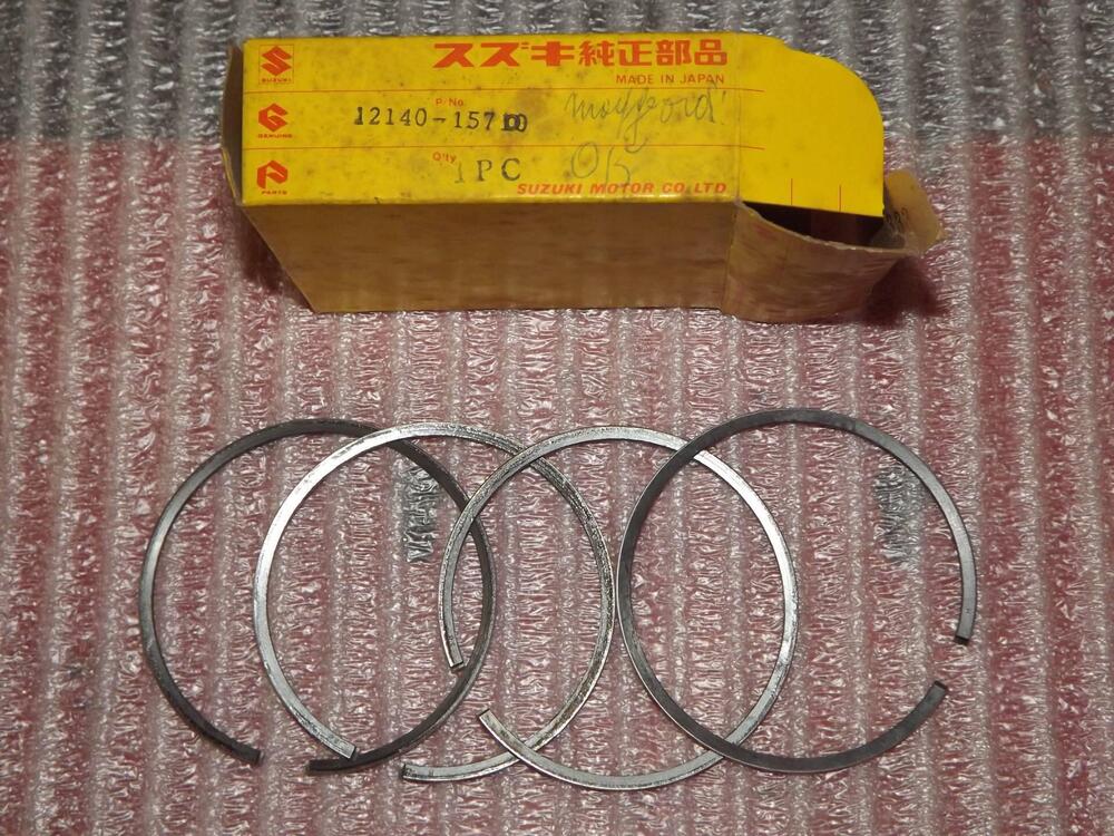 PISTONI SUZUKI DUE TEMPI (4)