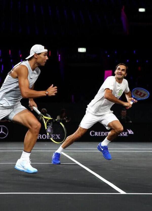 Roger Federer &egrave; tornato ad allenarsi. Ok, ma non star&agrave; preparando un doppio per l&rsquo;addio di Rafa Nadal?