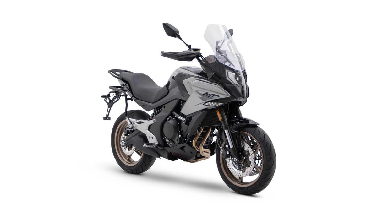 CFMOTO 700MT (2024 - 25)