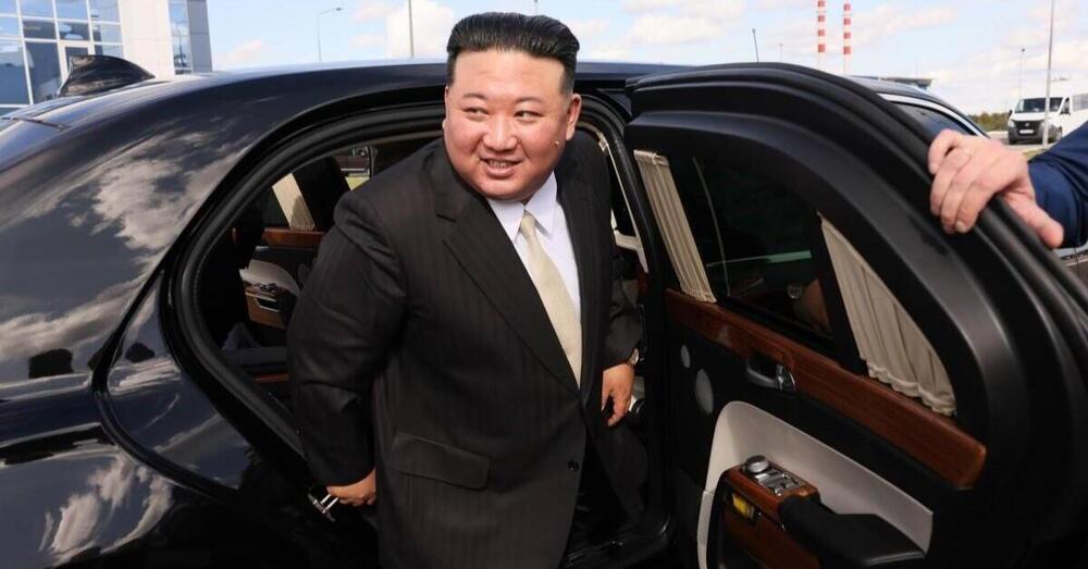 Limousine regalata da Putin al dittatore nordcoreano, dal Governo Usa sfottono: &ldquo;In Russia fanno auto di lusso? Speriamo che Kim abbia esteso la garanzia...&rdquo;