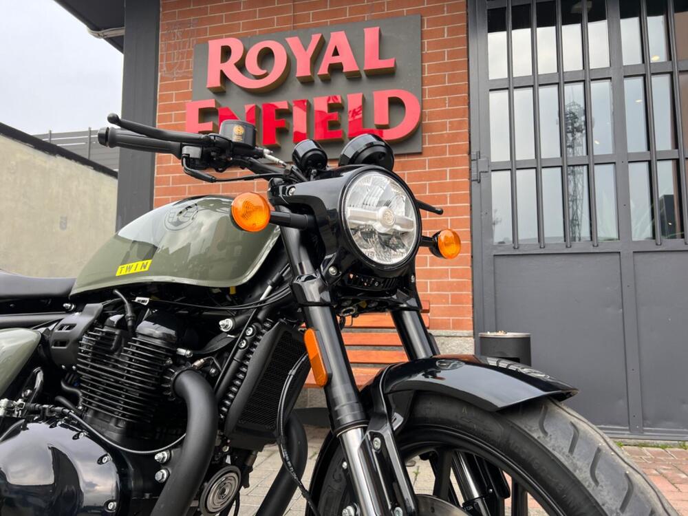 Royal Enfield Shotgun 650 (2024 - 26) (4)