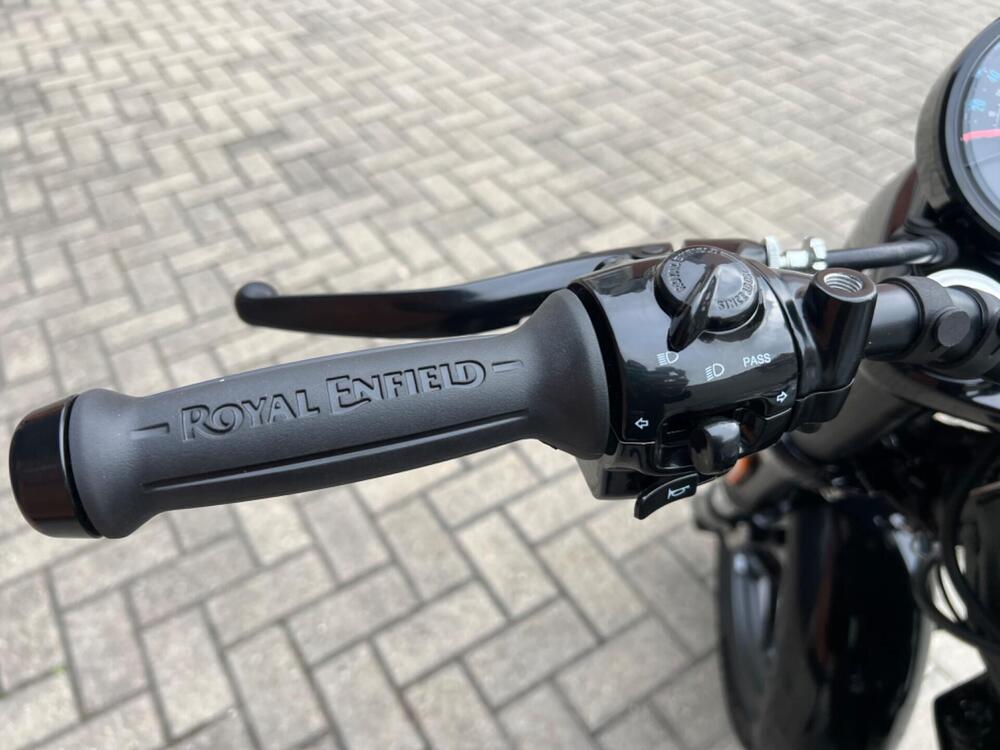 Royal Enfield Shotgun 650 (2024 - 26) (13)