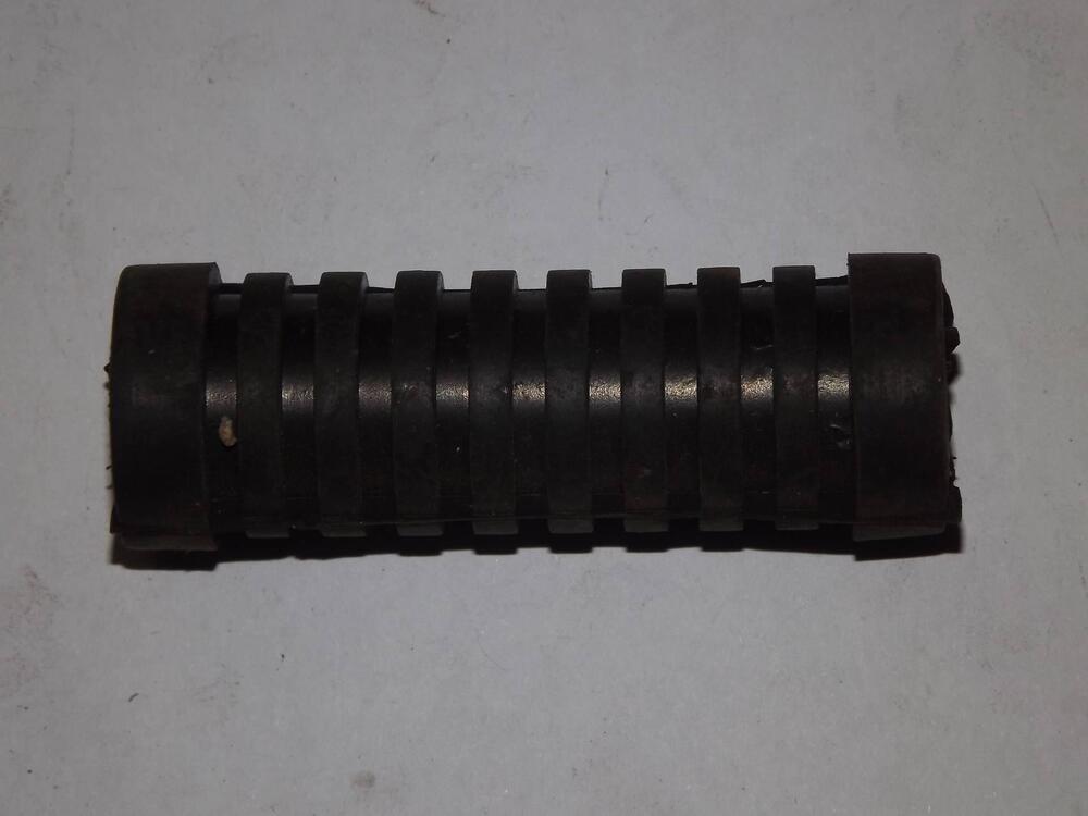 pedane SUZUKI 380 \500 (6)