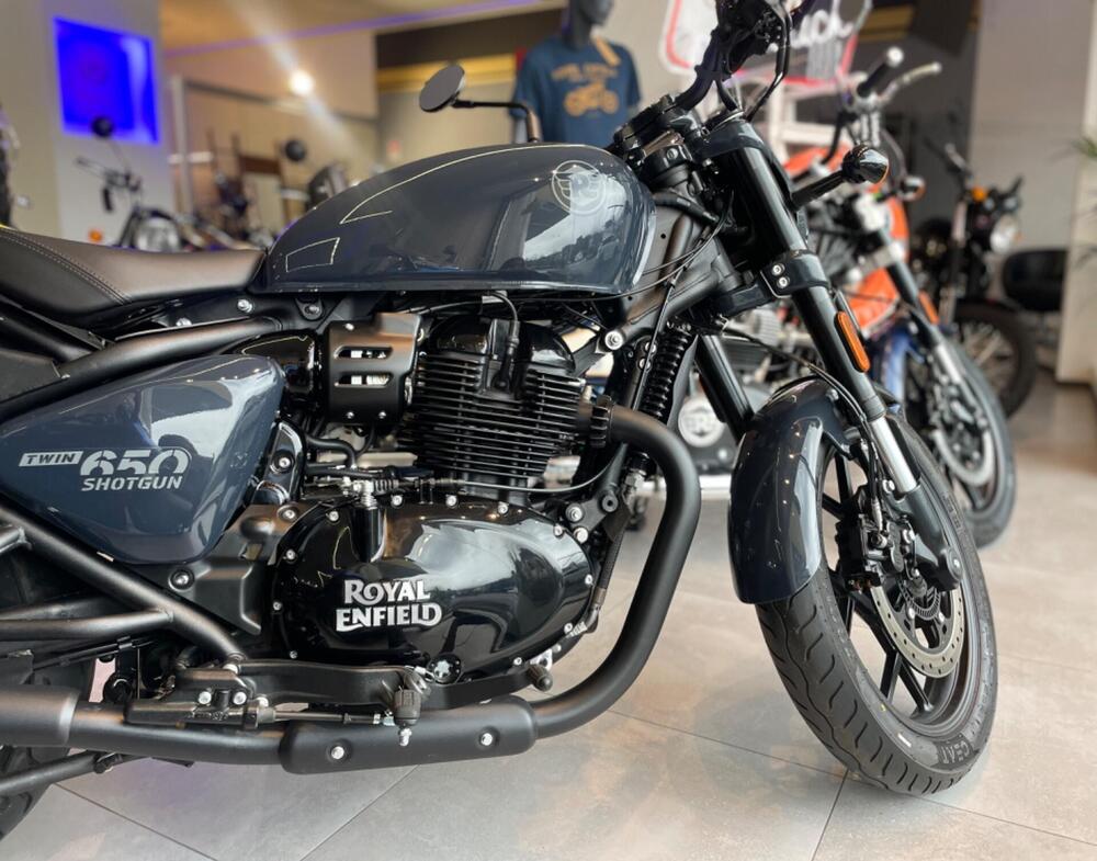 Royal Enfield Shotgun 650 (2024 - 26) (6)