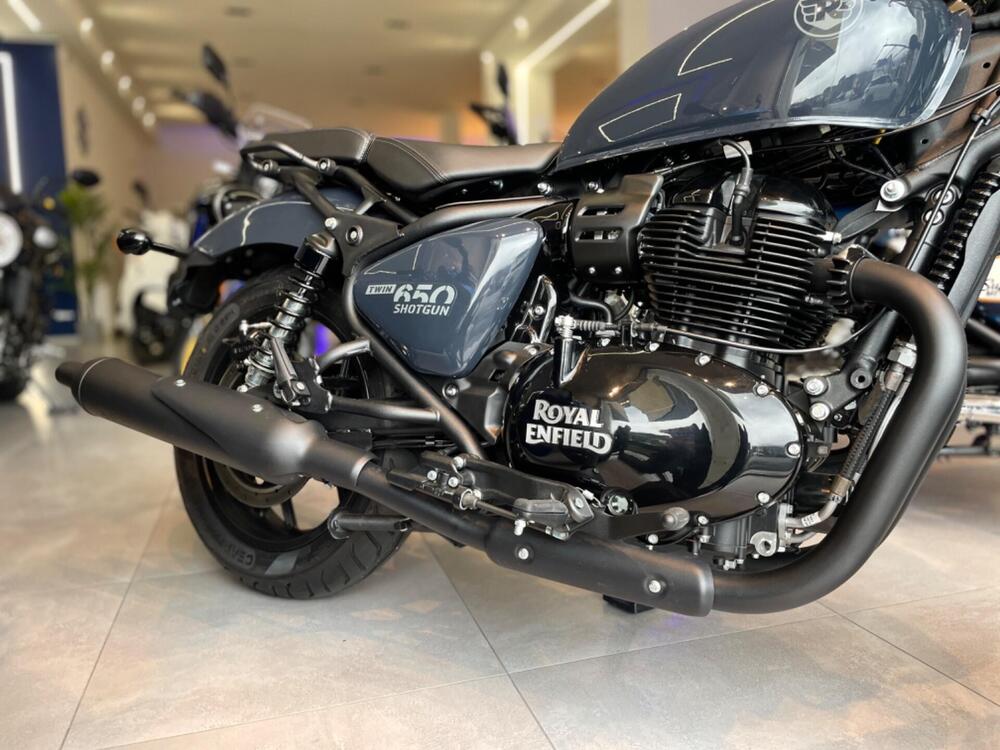 Royal Enfield Shotgun 650 (2024 - 26) (7)