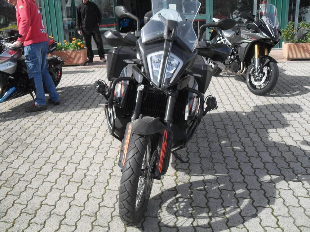 KTM 890 Adventure (2022) (2)