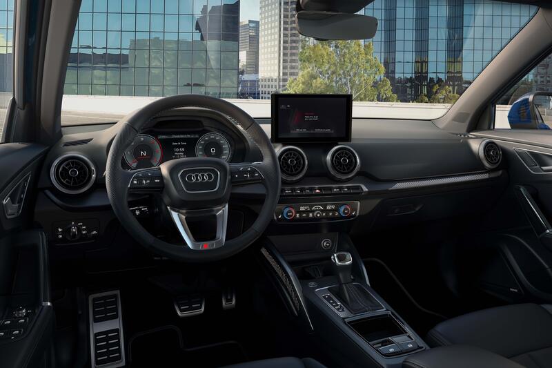 Audi: la Q2 si evolve verso il digitale e i comandi touch