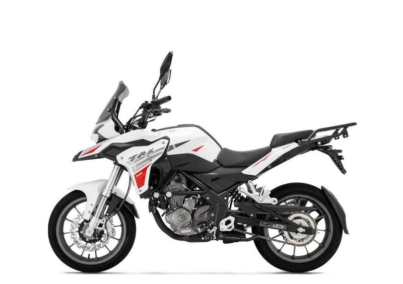 Benelli TRK 251 TRK 251 (2022 - 25) (5)