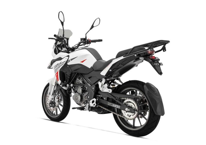 Benelli TRK 251 TRK 251 (2022 - 25) (4)