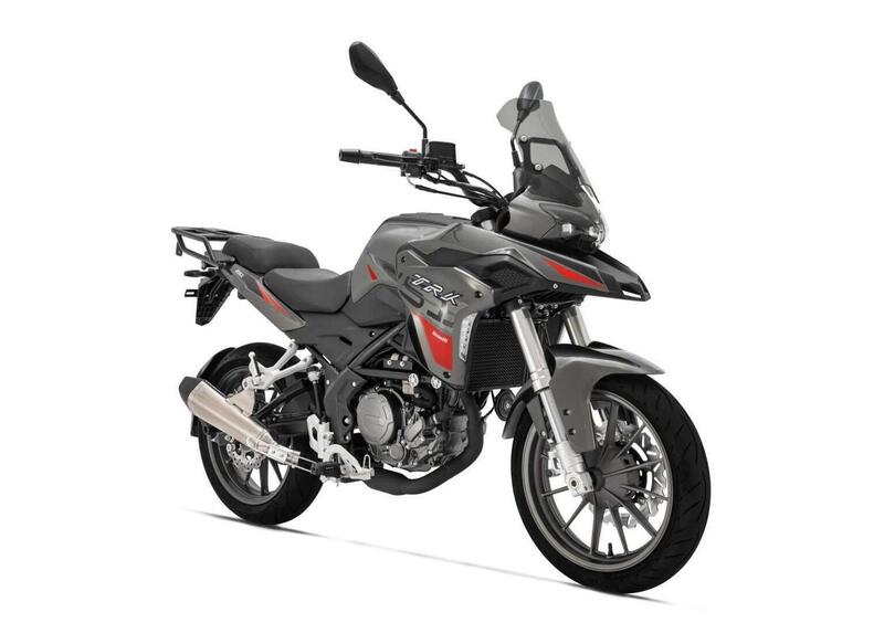 Benelli TRK 251 TRK 251 (2022 - 25) (9)