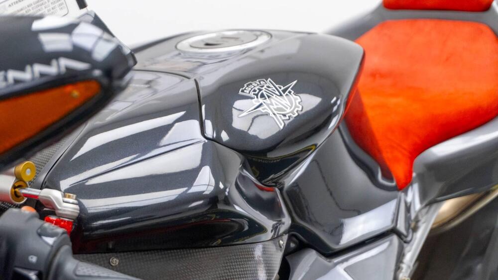 MV Agusta F4 1000 Senna (2006 - 07) (12)