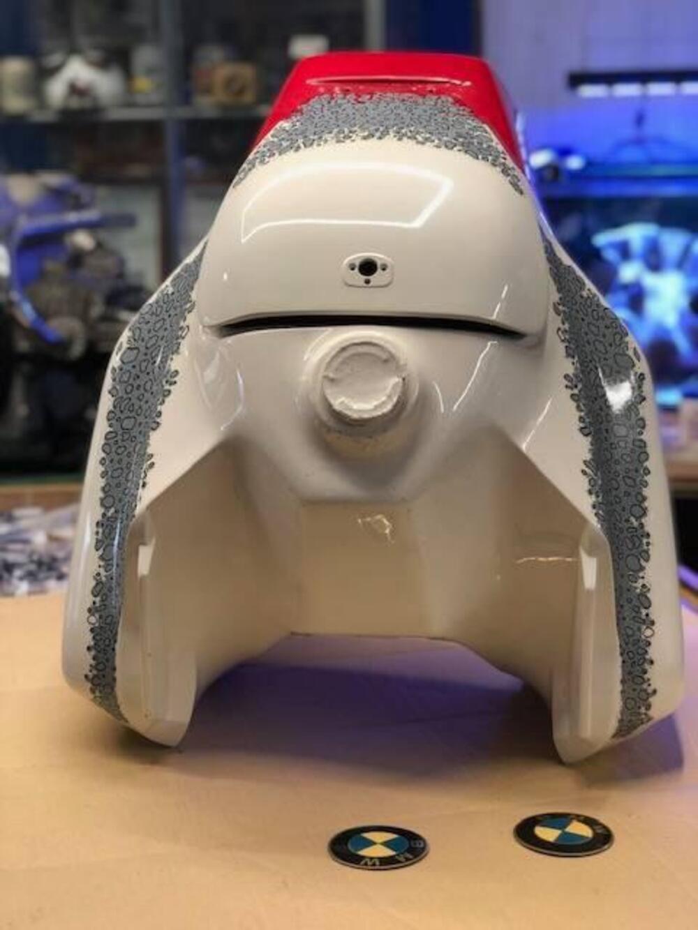 serbatoio BMW R100GS Paris-Dakar "NOS" (6)