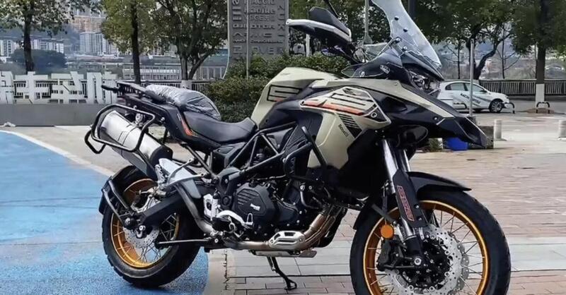 Gi&agrave; pronta in Cina la Benelli TRK 552. E noi?