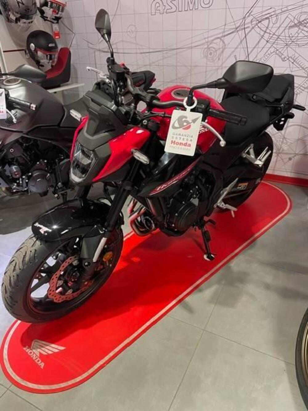 Honda CB 500 Hornet (2024 - 25) (3)