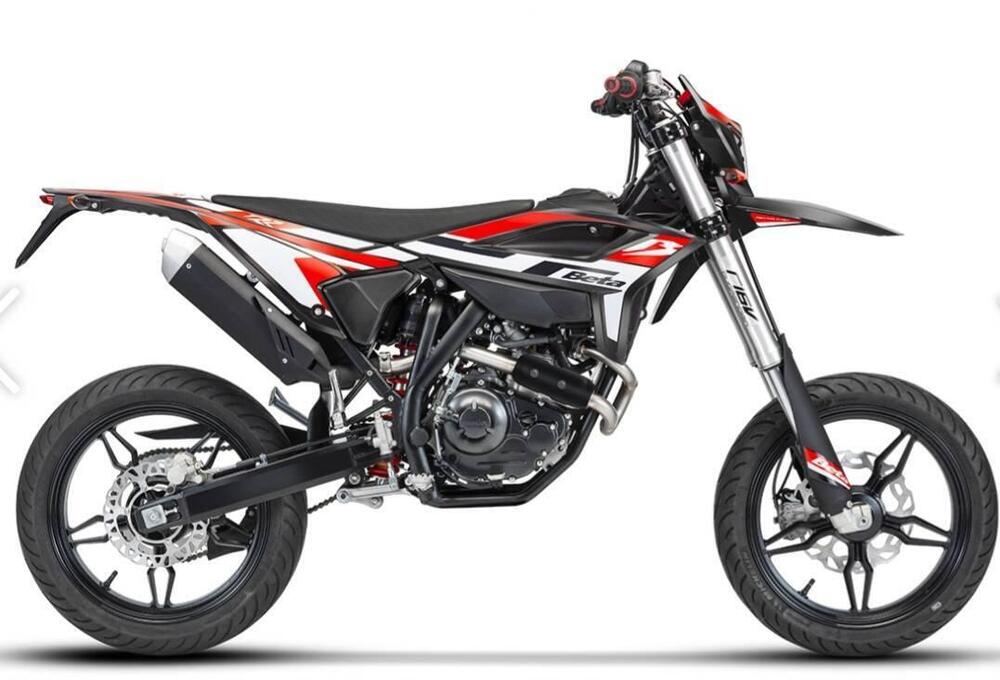 Betamotor RR 125 4T Motard T (2023 - 24) (2)
