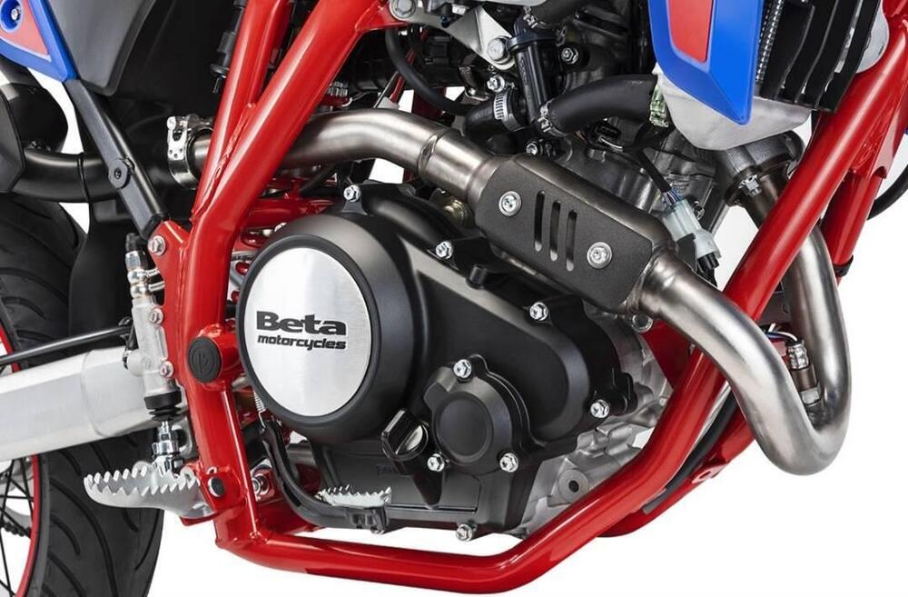 Betamotor RR 125 4T Motard R (2023 - 24) (8)