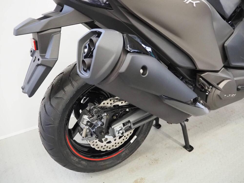 Kymco AK 550 Premium (2023 - 25) (3)