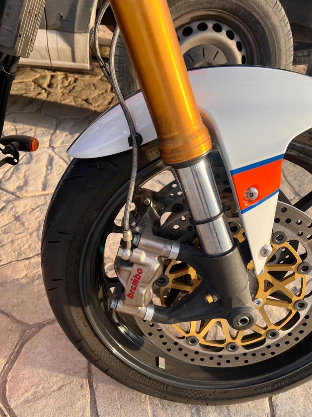 Triumph Thruxton 900 (2004 - 15) (3)