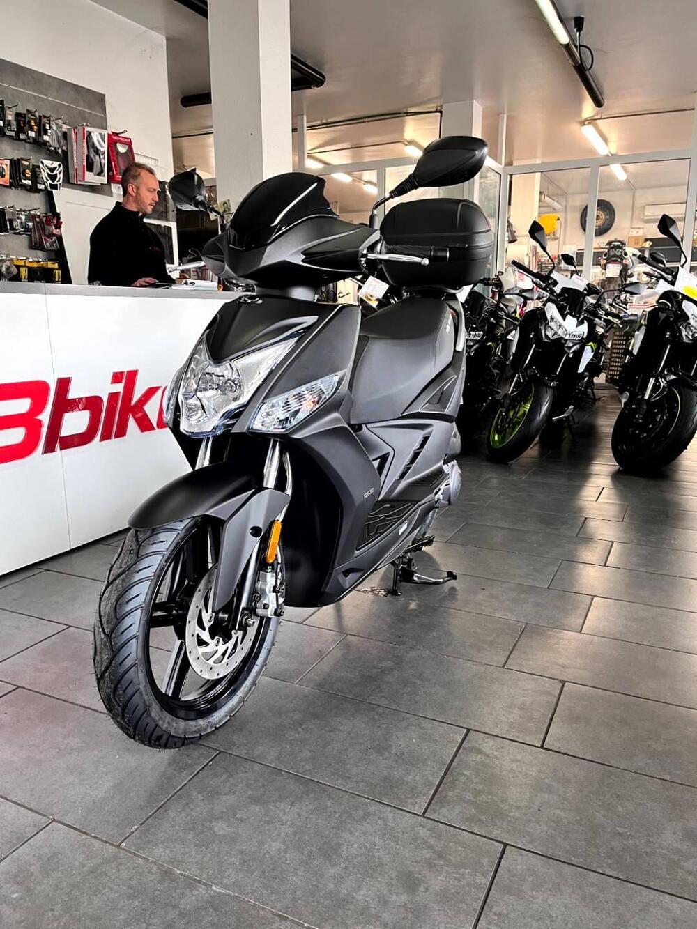 Kymco Agility 125 R16 + (2021 - 25) (2)