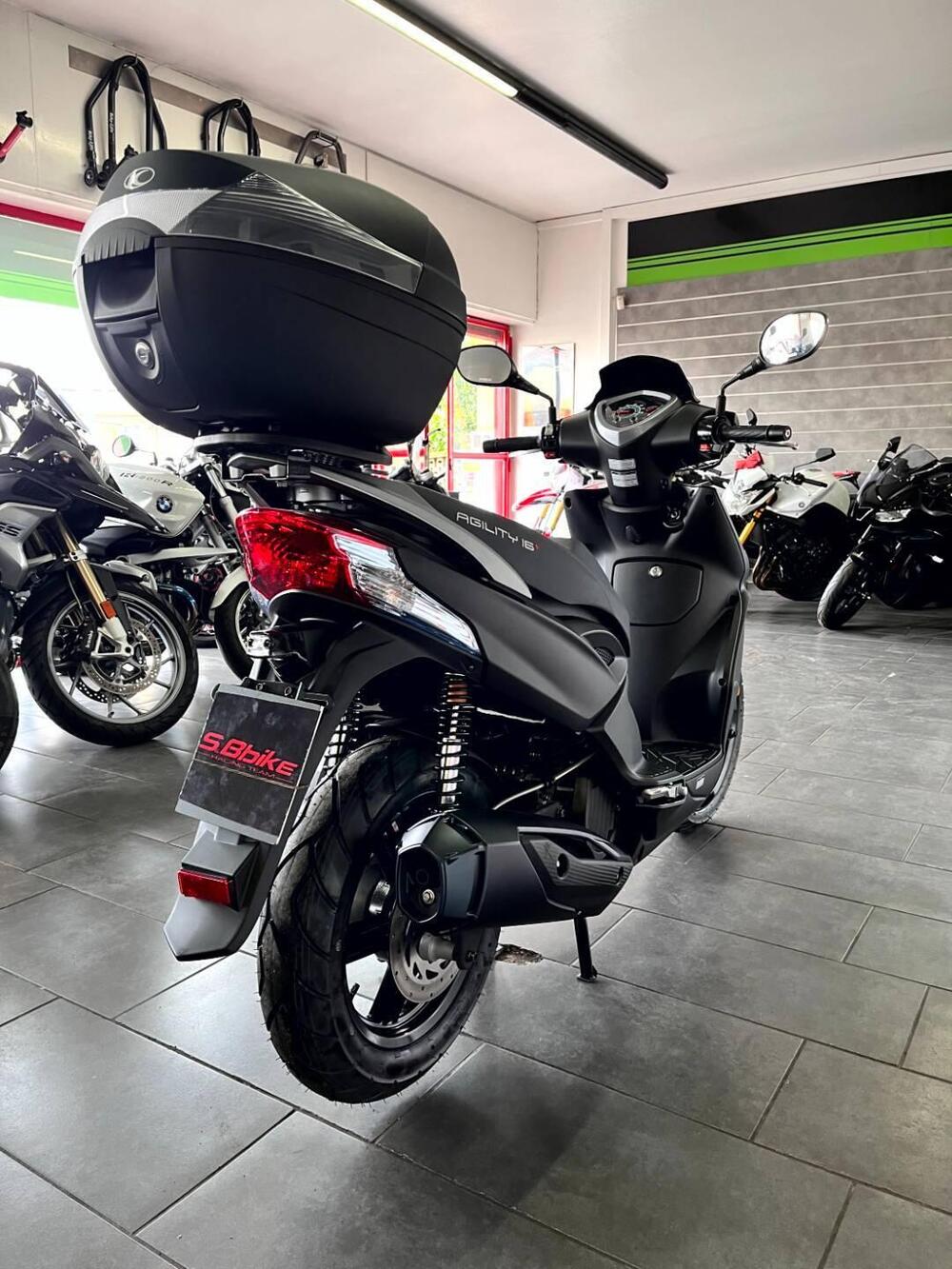 Kymco Agility 125 R16 + (2021 - 25) (7)