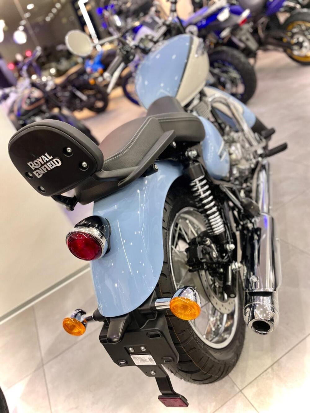 Royal Enfield Meteor 350 Aurora (2024 - 26) (7)