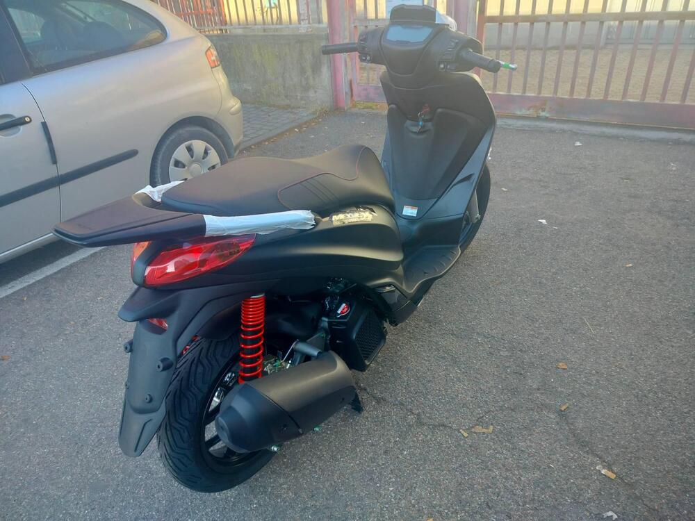 Piaggio Medley 150 S ABS (2021 - 25) (3)
