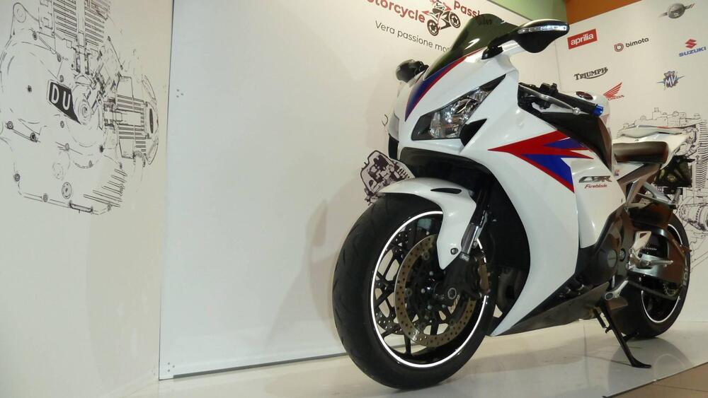 Honda CBR 1000 RR Fireblade eC ABS (2012 - 15) (7)