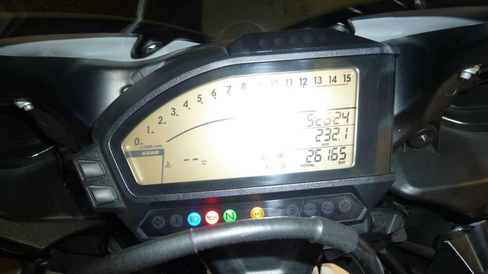 Honda CBR 1000 RR Fireblade eC ABS (2012 - 15) (10)