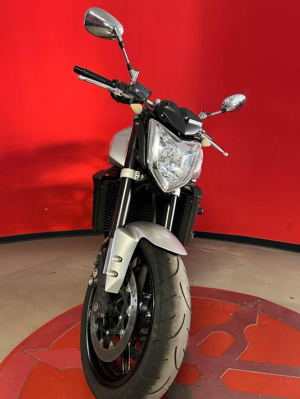 Yamaha FZ1 (2006 - 16) (2)