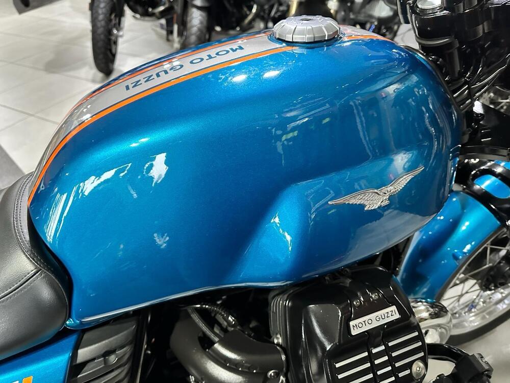 Moto Guzzi V7 III Special (2017 - 20) (6)