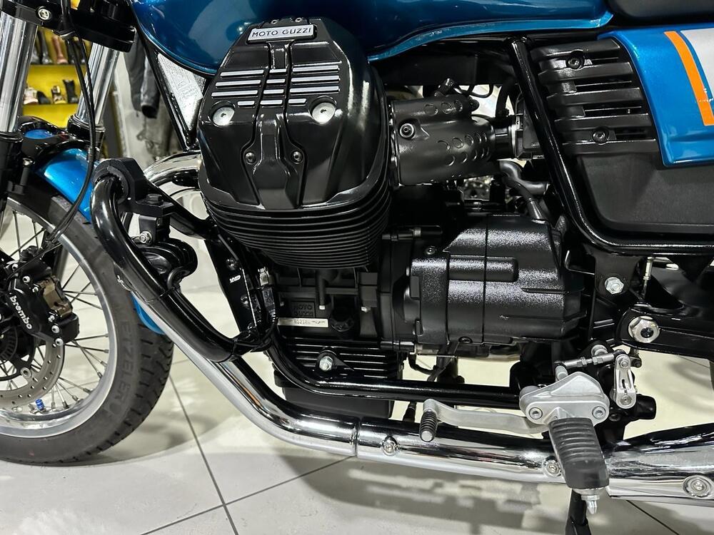 Moto Guzzi V7 III Special (2017 - 20) (20)