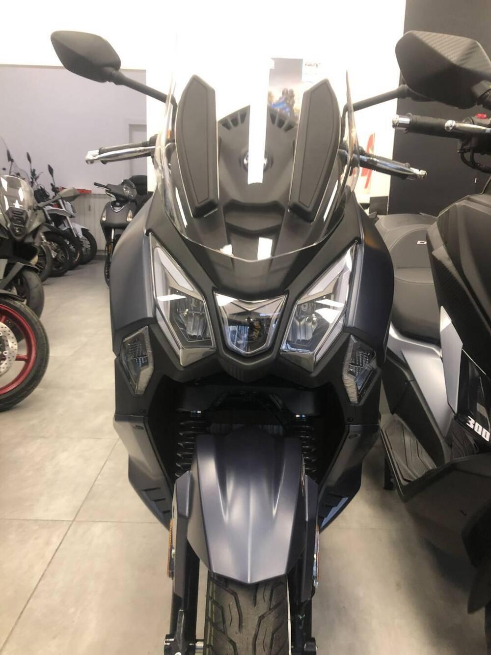 Sym Joyride 300 (2025) (5)