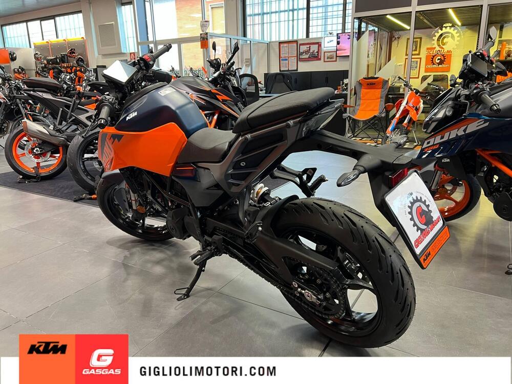 KTM 125 Duke (2024 - 26) (3)