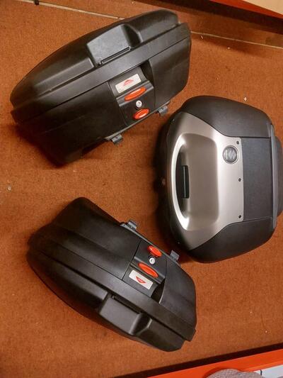 VALIGIE SUZUKI V STROM LATERALI E BAULETTO