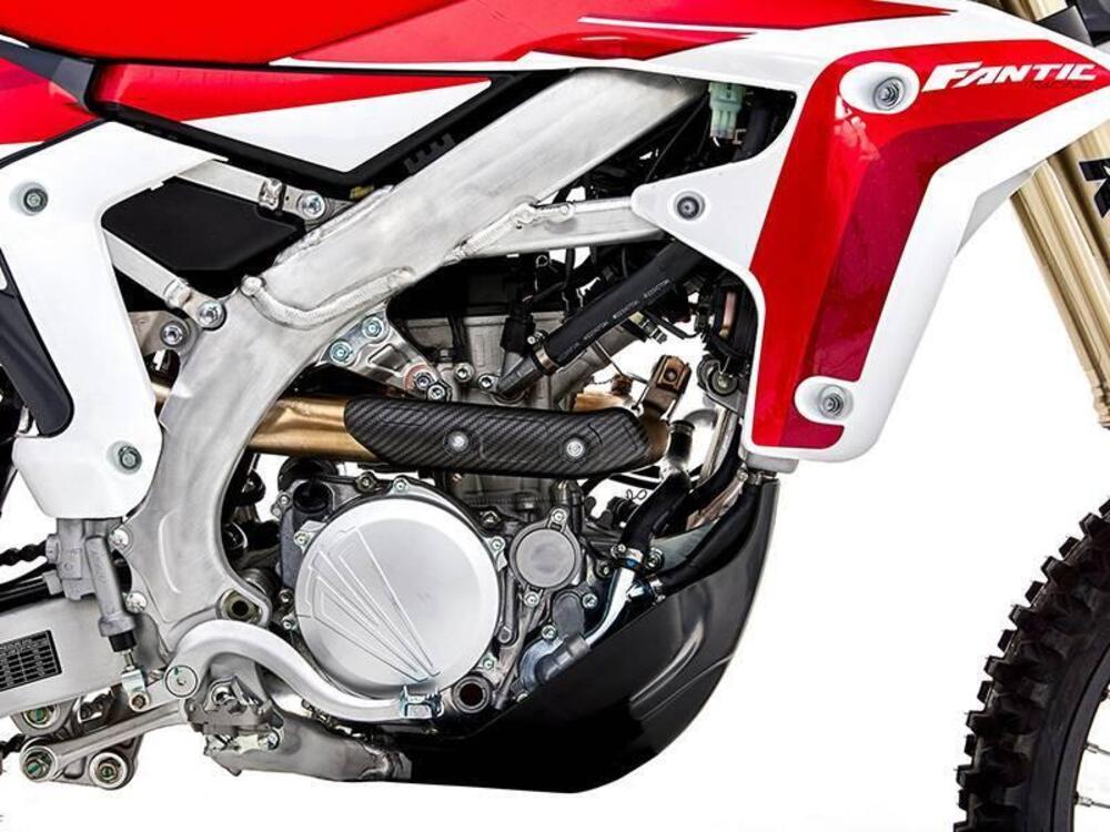 Fantic Motor XEF 250 Enduro Trail Competition (2023 - 25) (4)