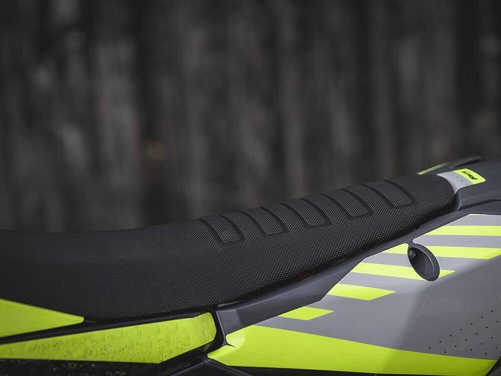 Fantic Motor XEF 250 Black Edition (2024) (6)