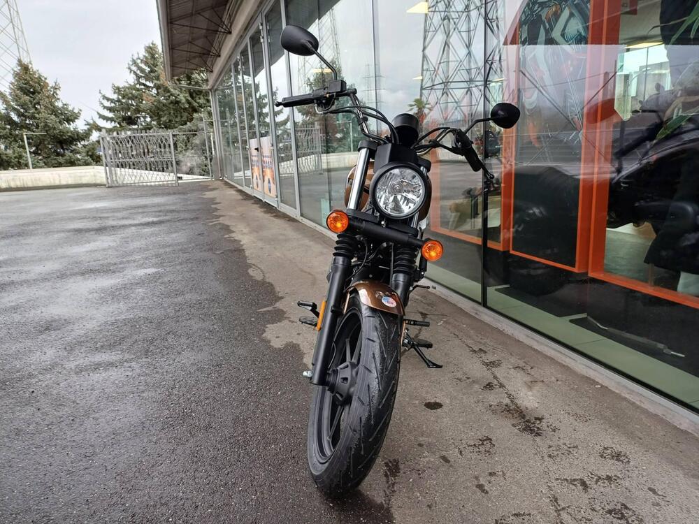 Um Italia Renegade Sport 125 (2019 - 22) (2)