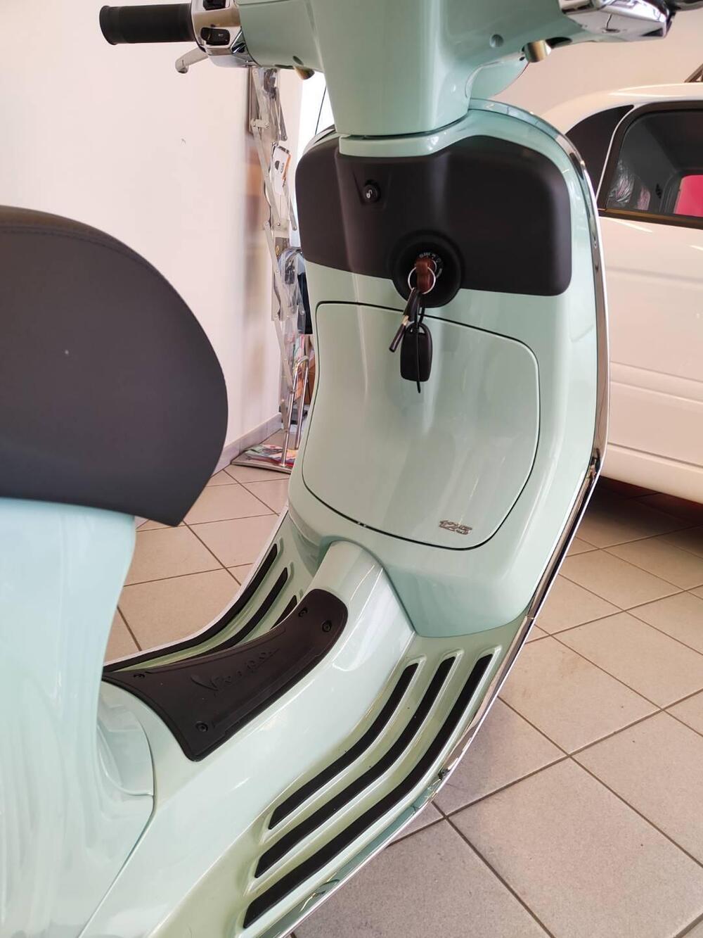 Vespa Primavera 125 (2021 - 23) (7)