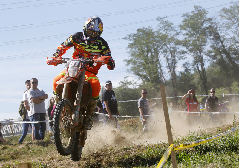 Mondiale Enduro, Paesi Baschi. Ritorno di Bellino, &ldquo;colpaccio&rdquo; di Phillips, e Re Redondi 